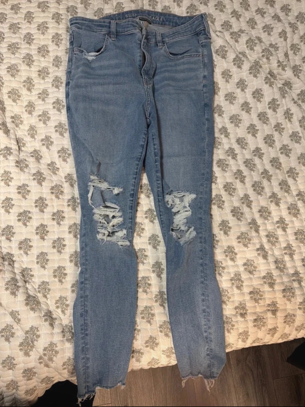Light Blue Distressed Women's Jeans